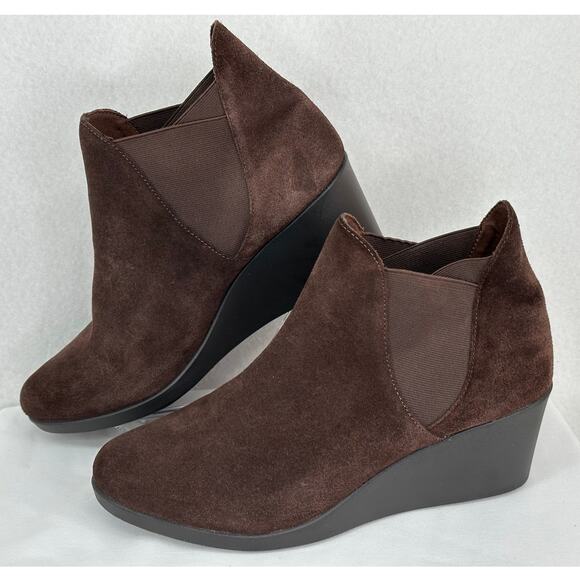 Crocs NWOT Leigh Wedge Heel Espresso Brown Suede Chelsea Ankle Fall Boots 10 - Picture 2 of 10